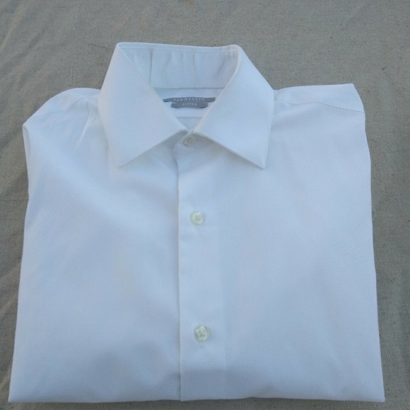 VAN HEUSEN - Picture 6 of 7